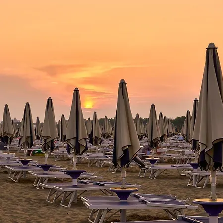 Peaceful On The Coast Of Апартаменти *