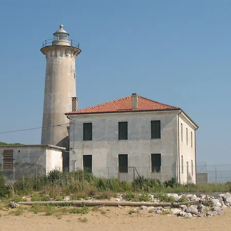 Апартаменти Peaceful On The Coast Of