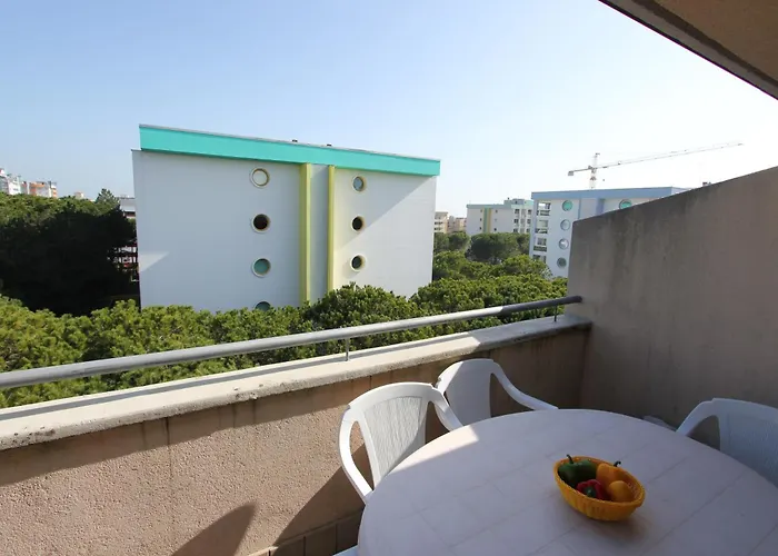 Peaceful On The Coast Of * Бібіоне